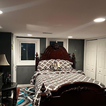 Quiet And Spacious Room1 Bolingbrook Bagian luar foto